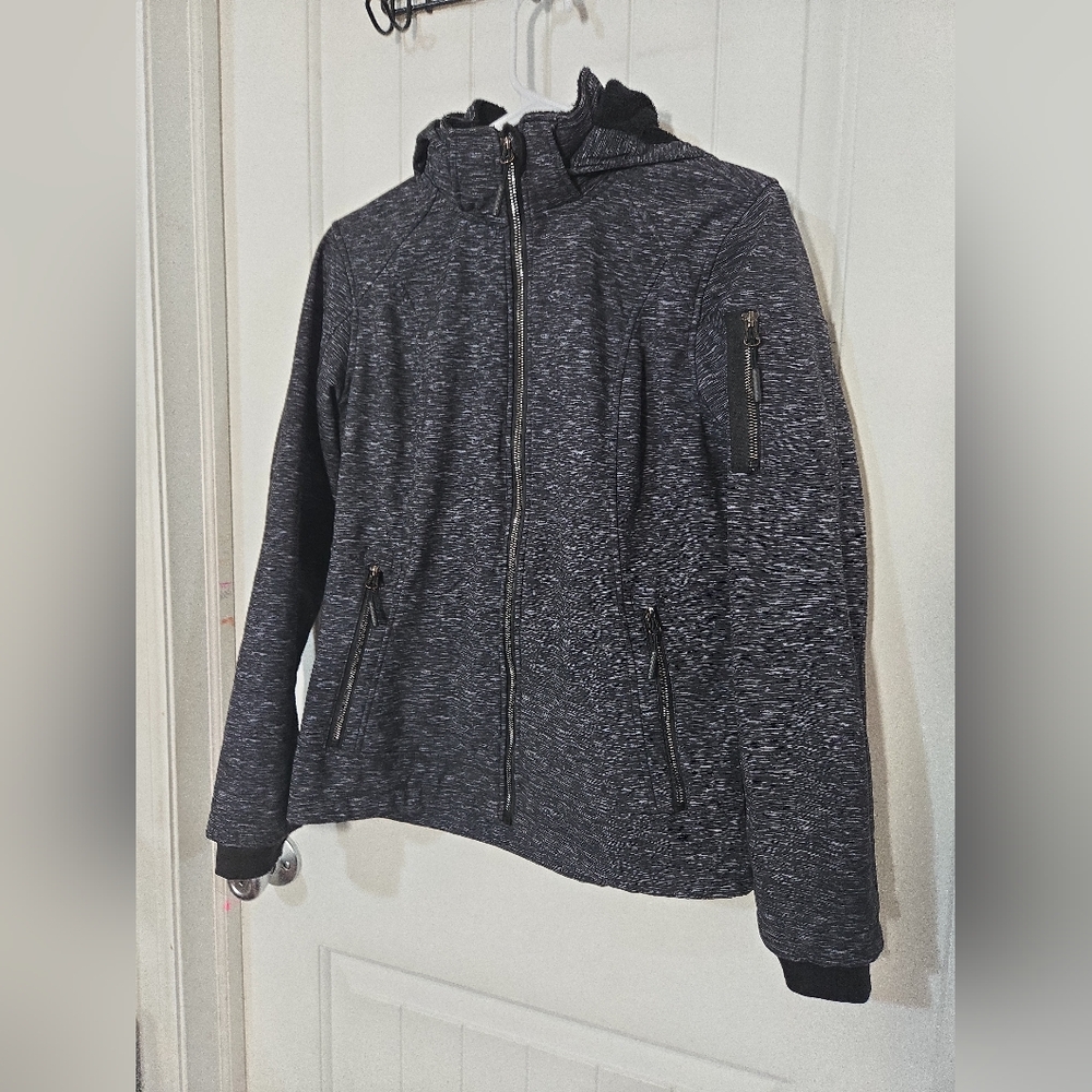 Free Country Gray Hooded Softshell Jacket | Detachable Hood | Zip Pockets
